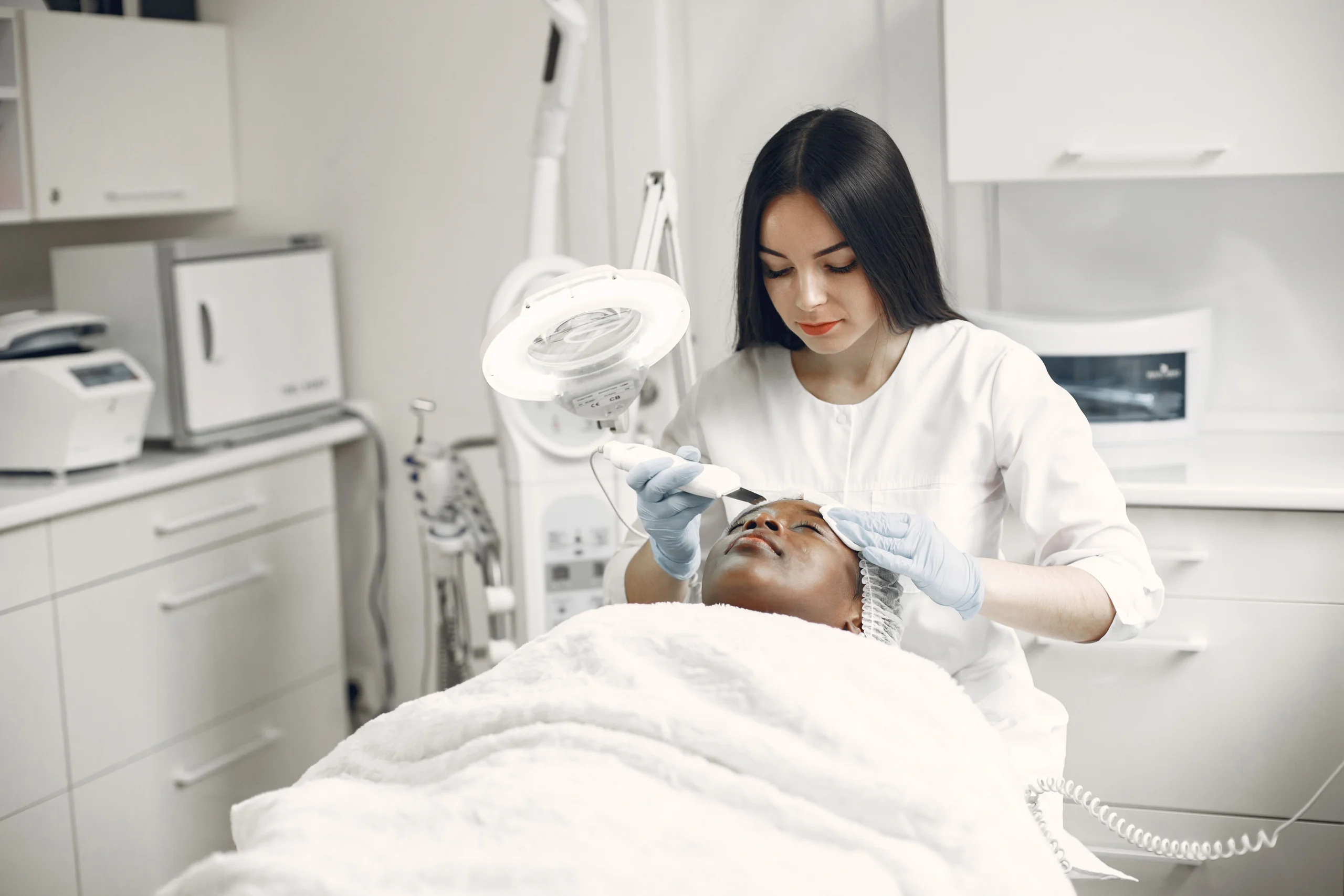 HIFU vs Botox: Which is Right for You?